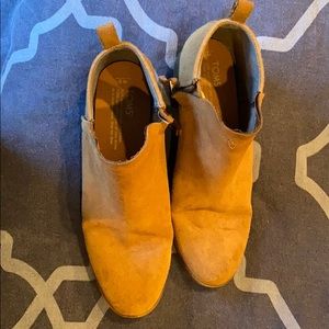 Tom’s ankle boots